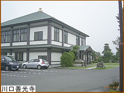 ����P����